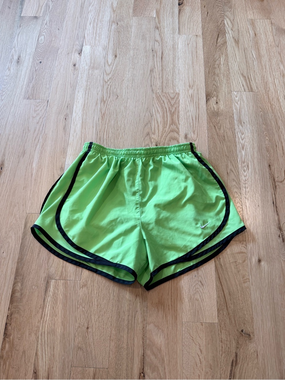 Vintage Nike Green Shorts